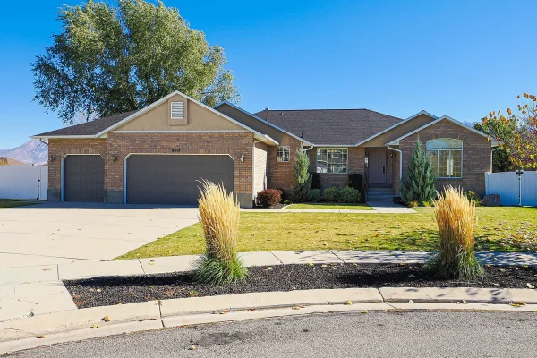 65fa0ee2d2b69cc6472f0d609f202384-uncropped_scaled_within_1536_1152 65fa0ee2d2b69cc6472f0d609f202384-uncropped_scaled_within_1536_1152