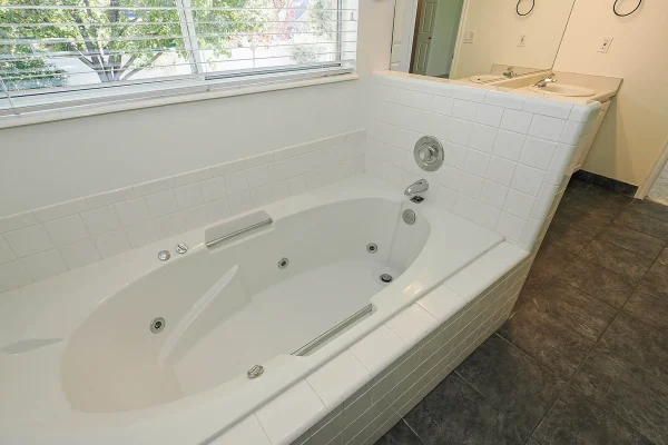 893e5d6683c853d84b795d51ebac9c83-uncropped_scaled_within_1536_1152 893e5d6683c853d84b795d51ebac9c83-uncropped_scaled_within_1536_1152