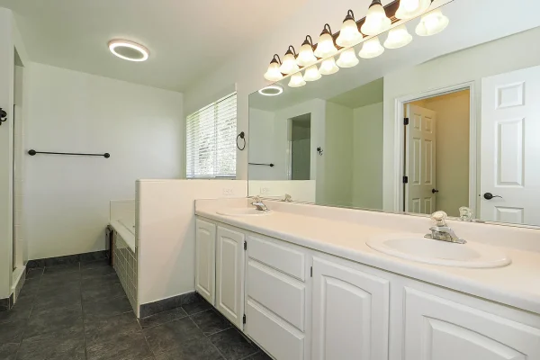 fb6f7816d0cab0217d8ada6f66fca9ad-uncropped_scaled_within_1536_1152 fb6f7816d0cab0217d8ada6f66fca9ad-uncropped_scaled_within_1536_1152